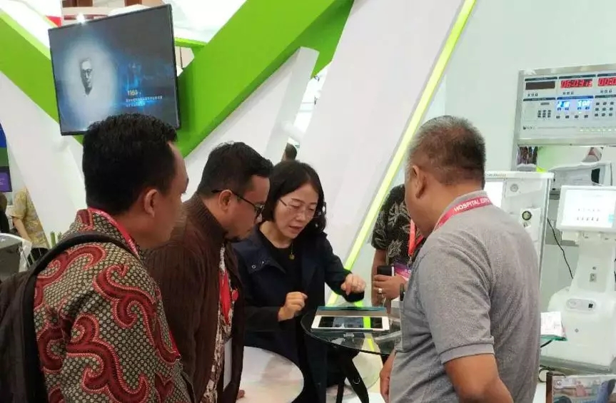 1540274163702164.jpg 640.webp (4).jpg